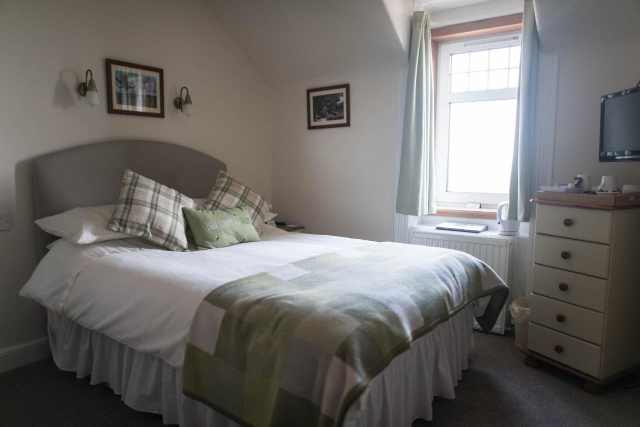 Firtree Bed And Breakfast At Galvelbeg House Crieff Exterior foto